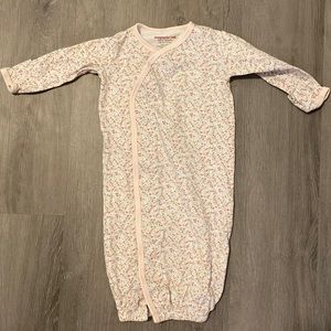 Magnetic me newborn girl gown